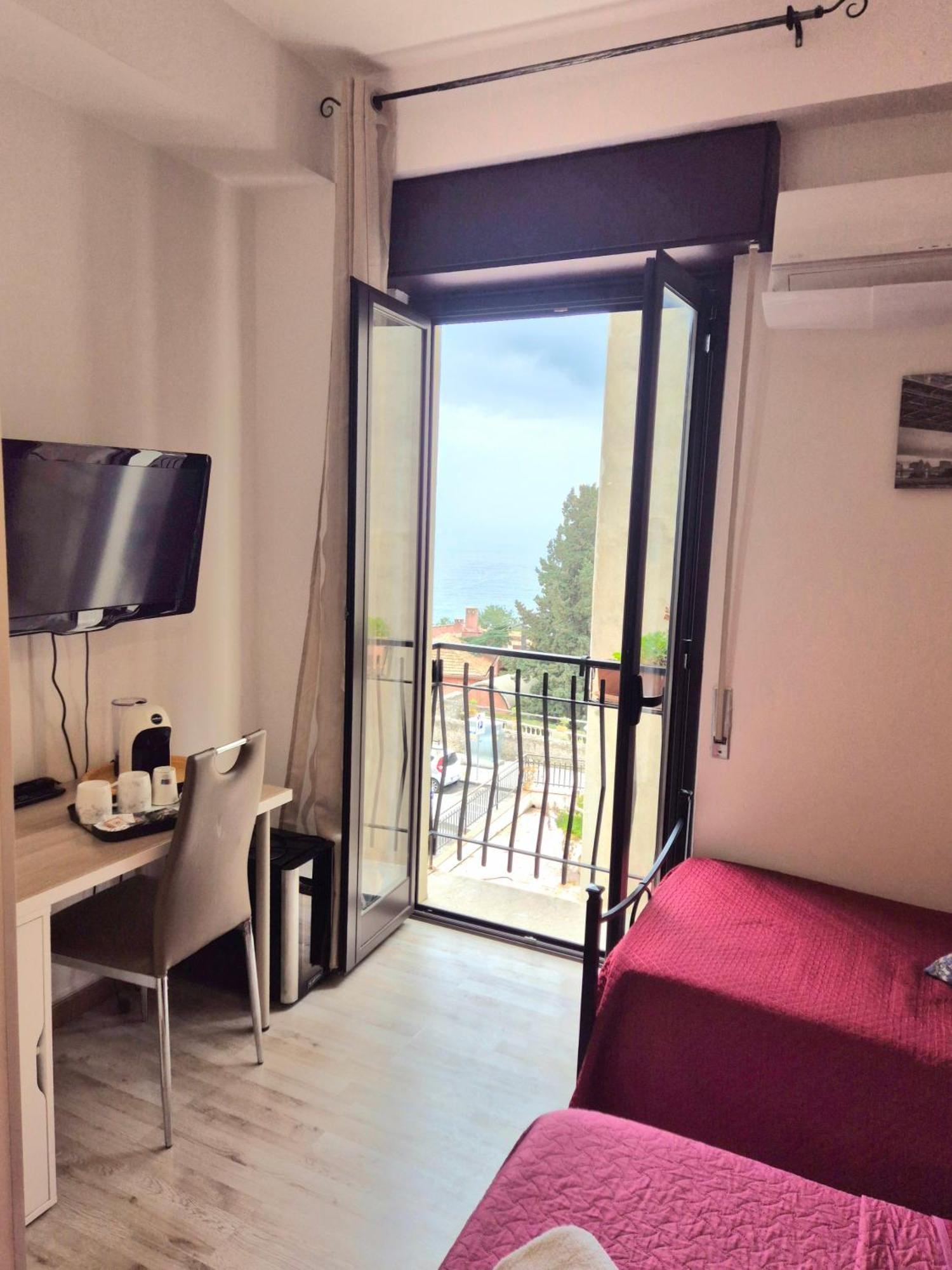 Bed and Breakfast Bella Taormina Exterior foto